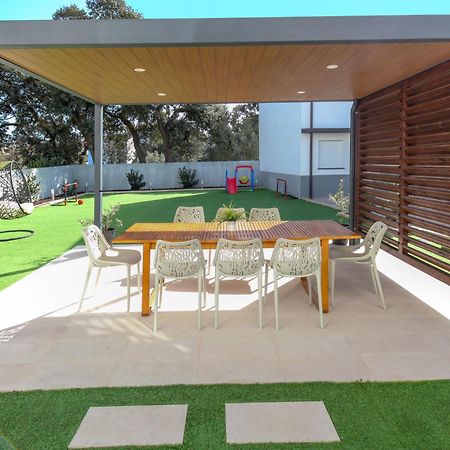 Cozy Apartment With Garden Fátima Dış mekan fotoğraf
